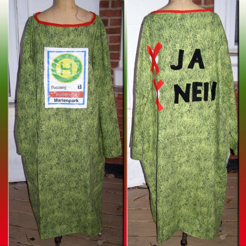 New Awesome Unique Dress with Grass Print Bus station